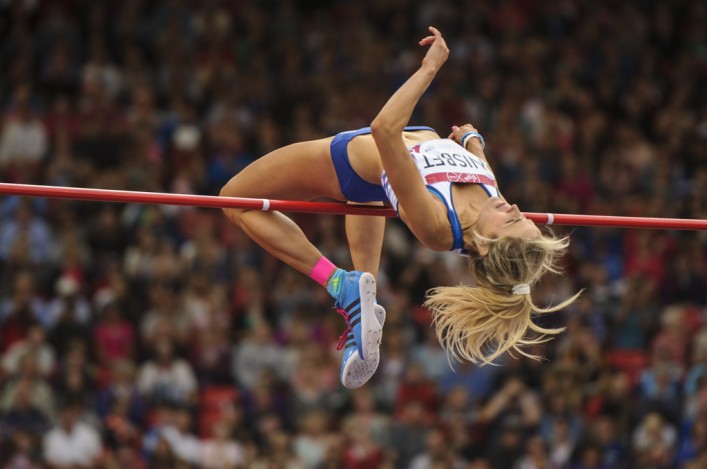 Jayne Nisbet clears 1.85m in Commonwealth Games at Hampden