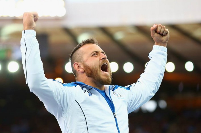 Mark Dry celebrates bronze medal success at Hampden in Commonwealth Games