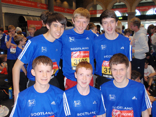 Scotland teams Mini Marathon