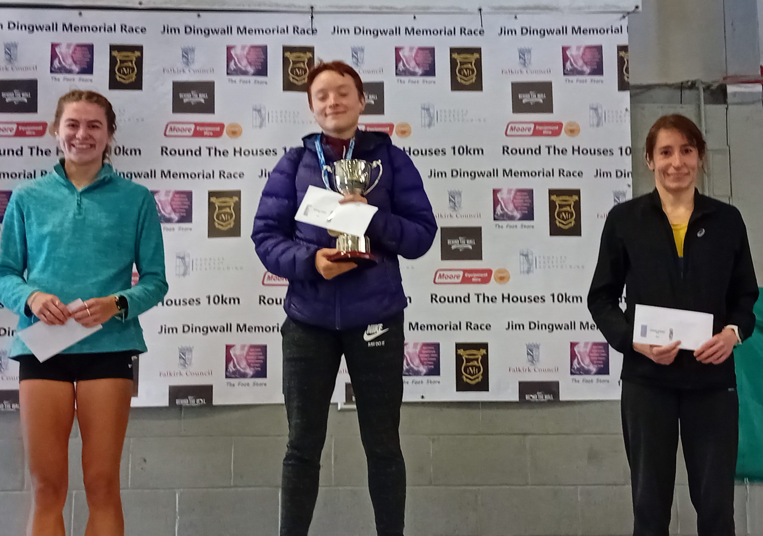 Road titles for Scott and Annabel at Round The Houses 10k Scottish Athletics